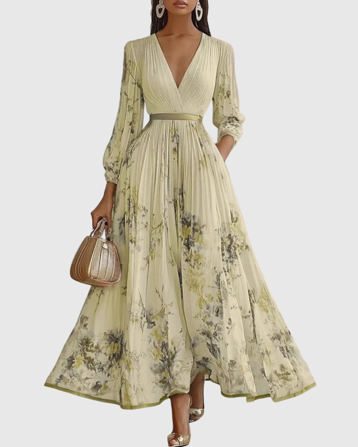 Rowella | Pleated Maxi Dress – Light, Flowing Elegance