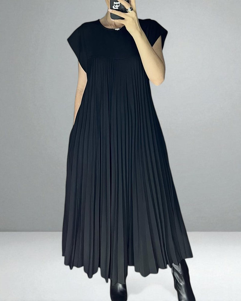 Jolijn | Pleated Dress – Soft, Flowing Comfort